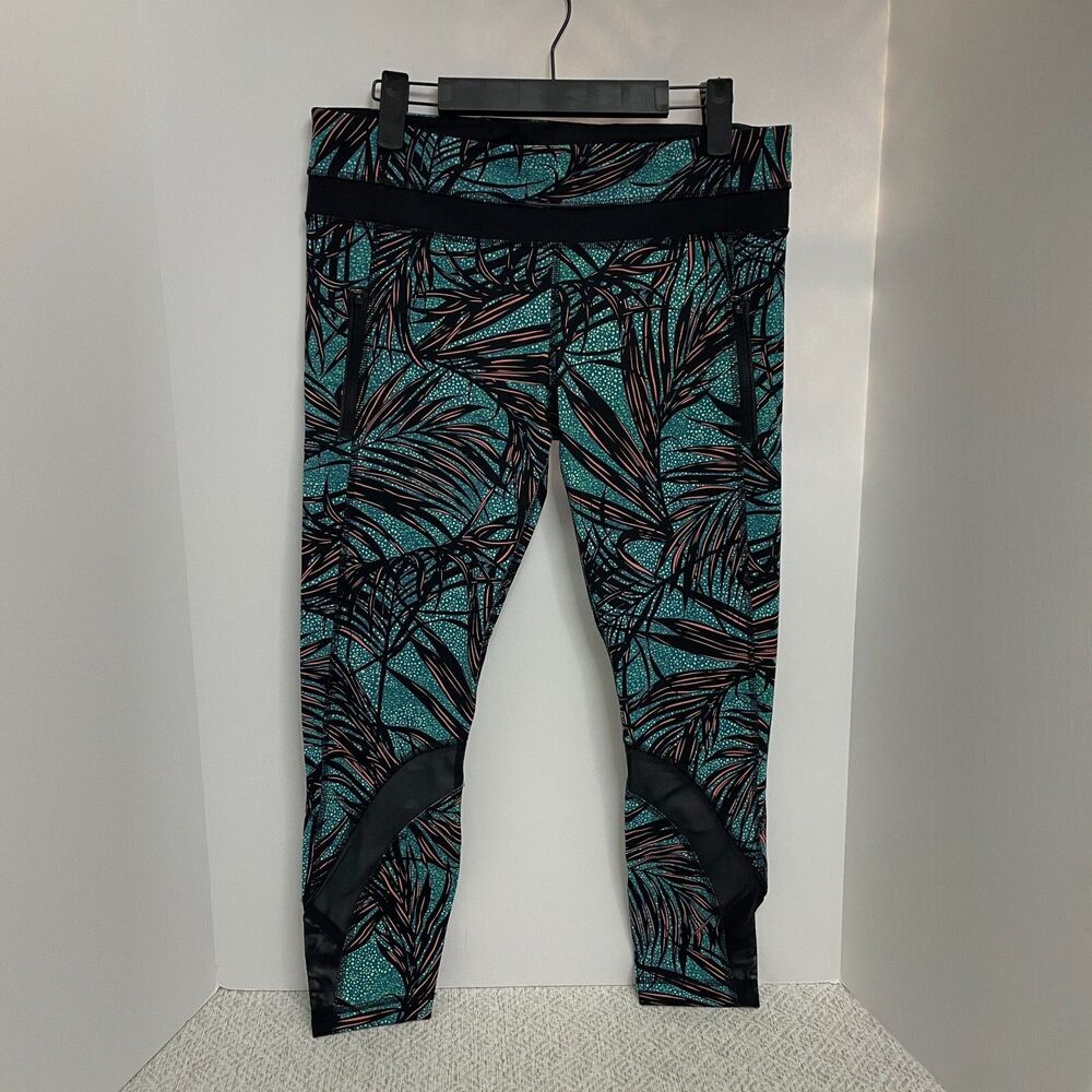 Lululemon Womens 10  Inspire Tight II 7/8 Palm Lace Tofino Teal Crop Legging